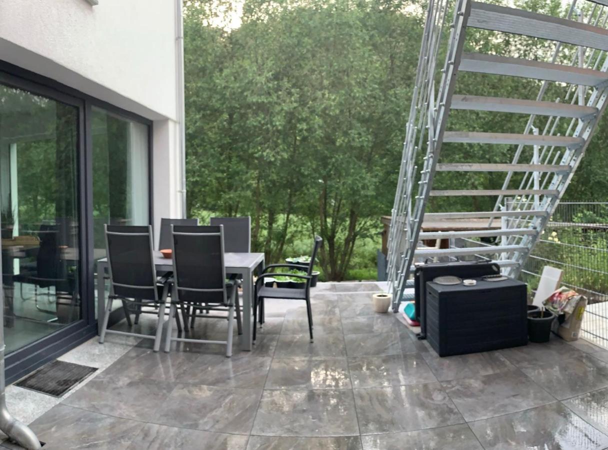 Firmen & Ferienwohnung Brecht 2 Waibstadt ภายนอก รูปภาพ