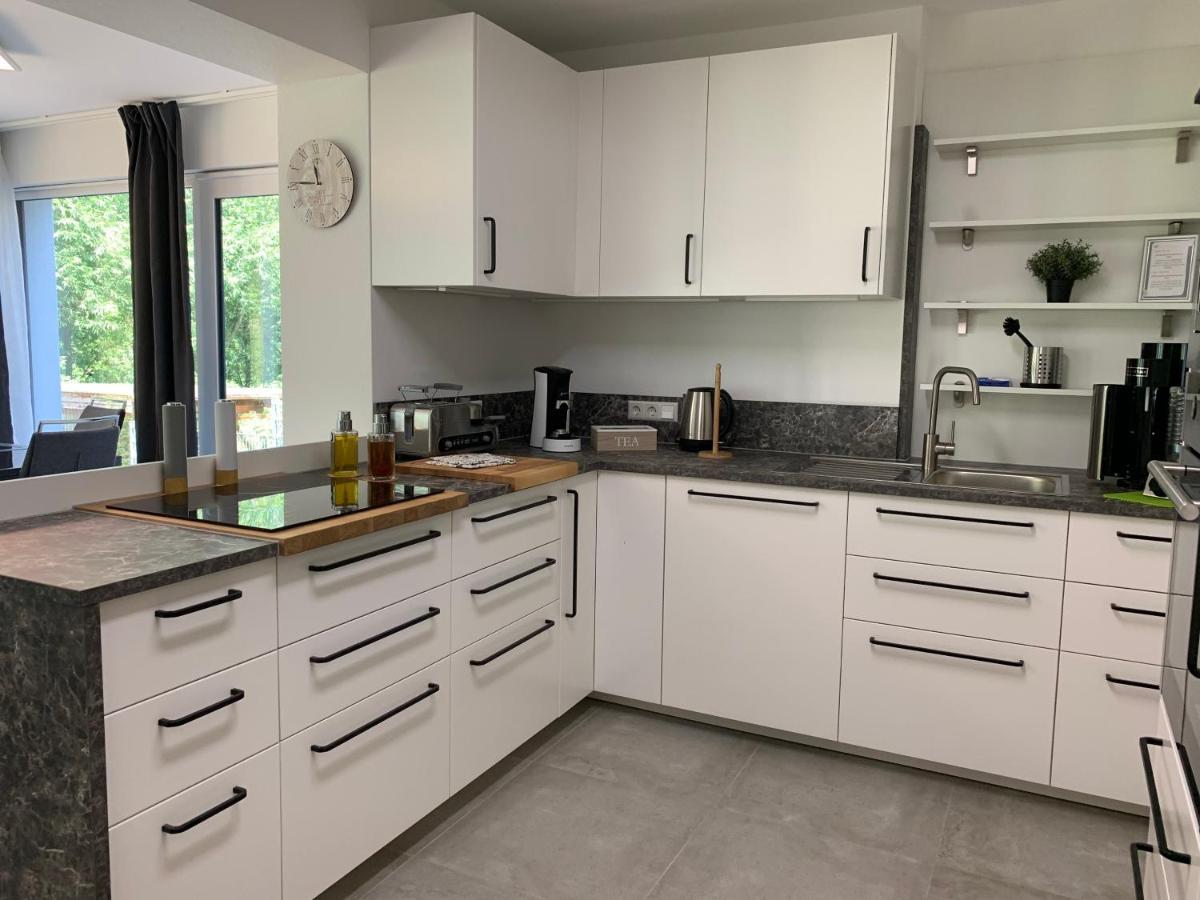 Firmen & Ferienwohnung Brecht 2 Waibstadt ภายนอก รูปภาพ