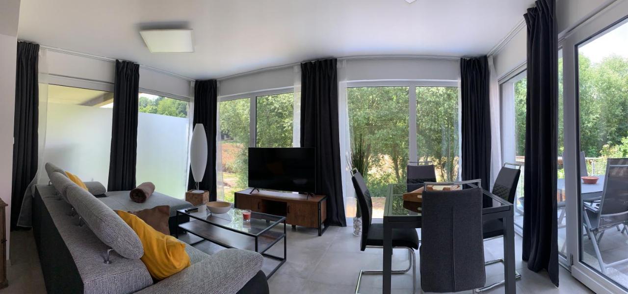 Firmen & Ferienwohnung Brecht 2 Waibstadt ภายนอก รูปภาพ